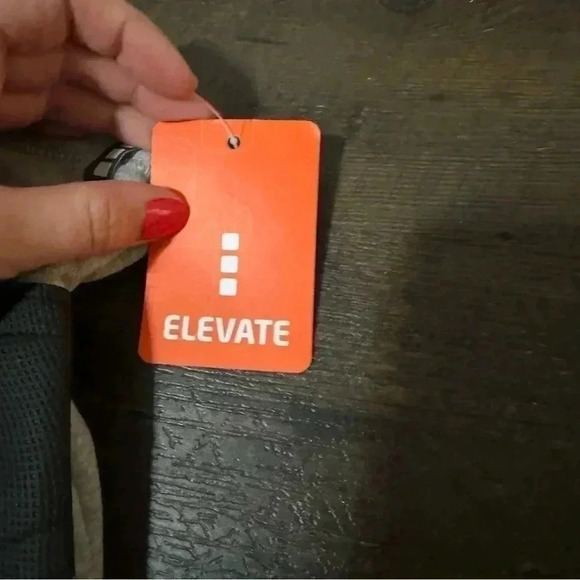 NWT  ELEVATE MITTENS WITH GRIP L/XL - Picture 4 of 5